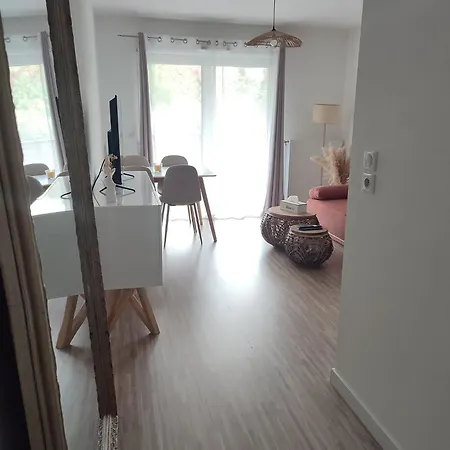 T2 En Centre Avec Place De Parking Privative Apartment *