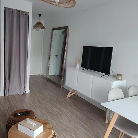 T2 En Centre Avec Place De Parking Privative *